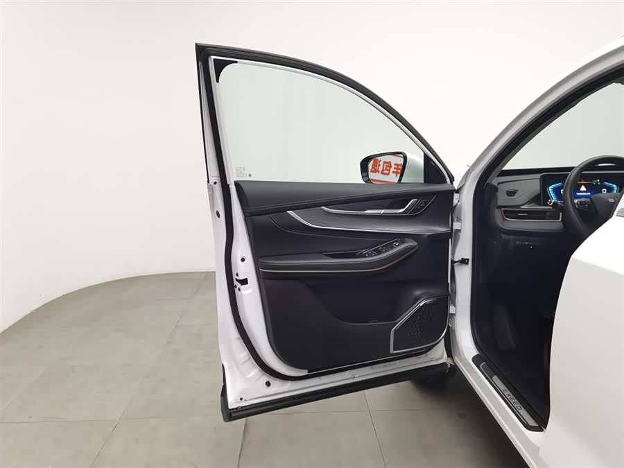 Exceed Chasing Wind C-DM 2022 صورة سيارة #9