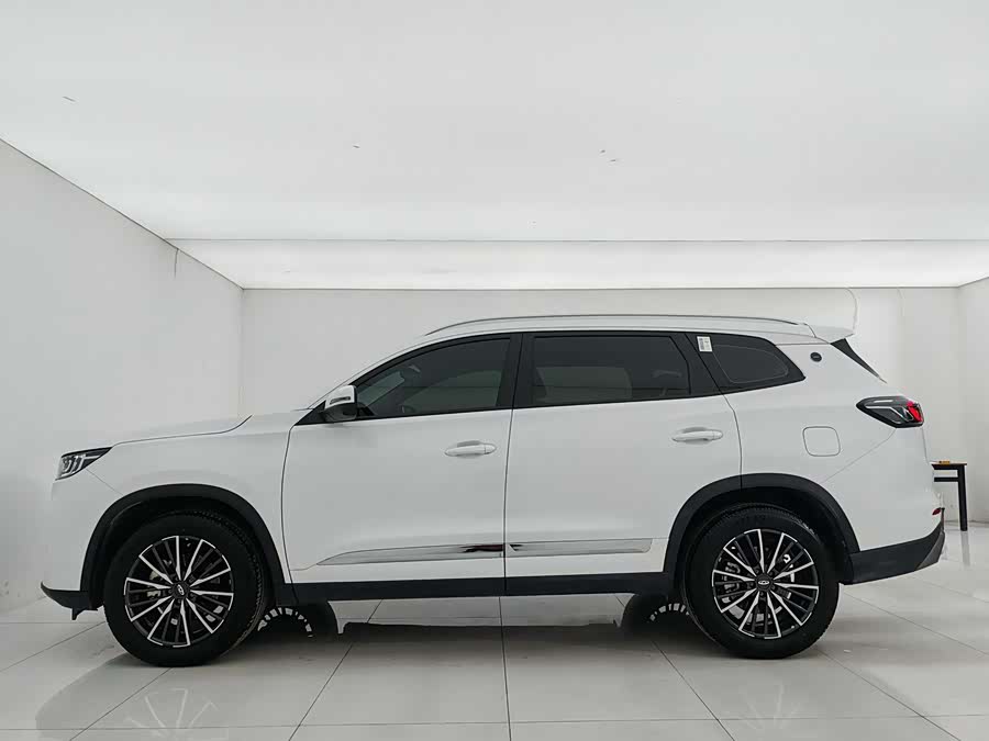 Chery Tiggo 8 2025 immagine di auto #9