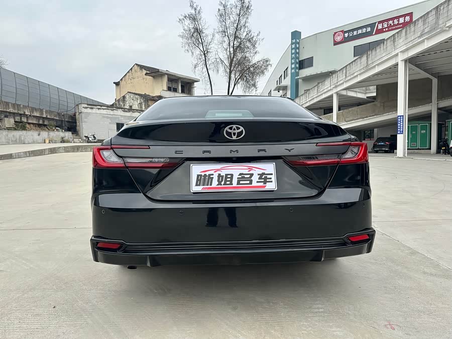 Toyota Camry 2024 #9 Toyota Camry 2024 car image #9