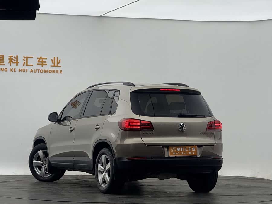 Volkswagen Tiguan 2013 #9 Volkswagen Tiguan 2013 car image #9