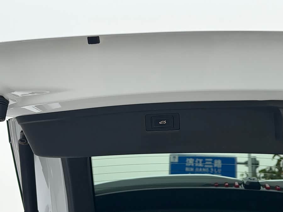 Jetour 2023 car image #9