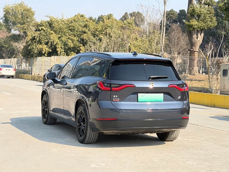 NIO ES8 2021 изображение автомобиля #9