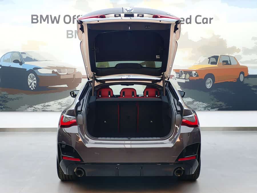 BMW 4 Series 2025 #9 BMW 4 Series 2025 immagine di auto #9