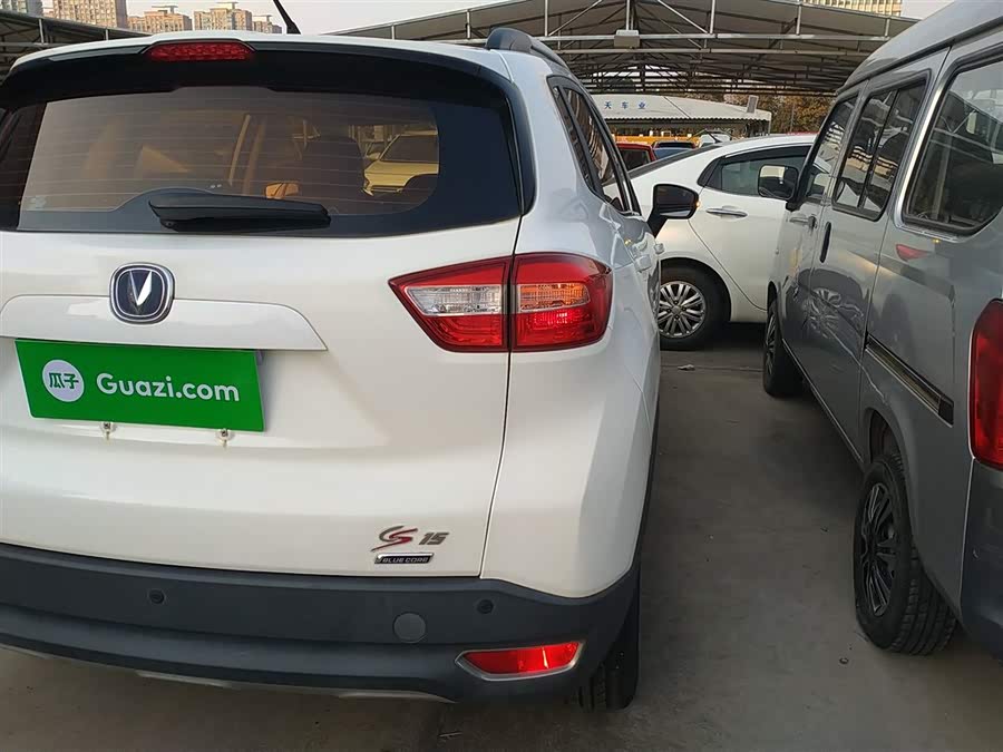 Changan CS15 2017 صورة سيارة #9