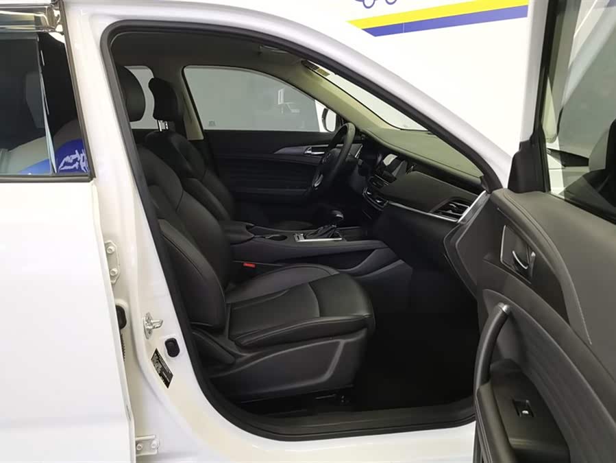 Changan CS35 Plus 2021 صورة سيارة #9