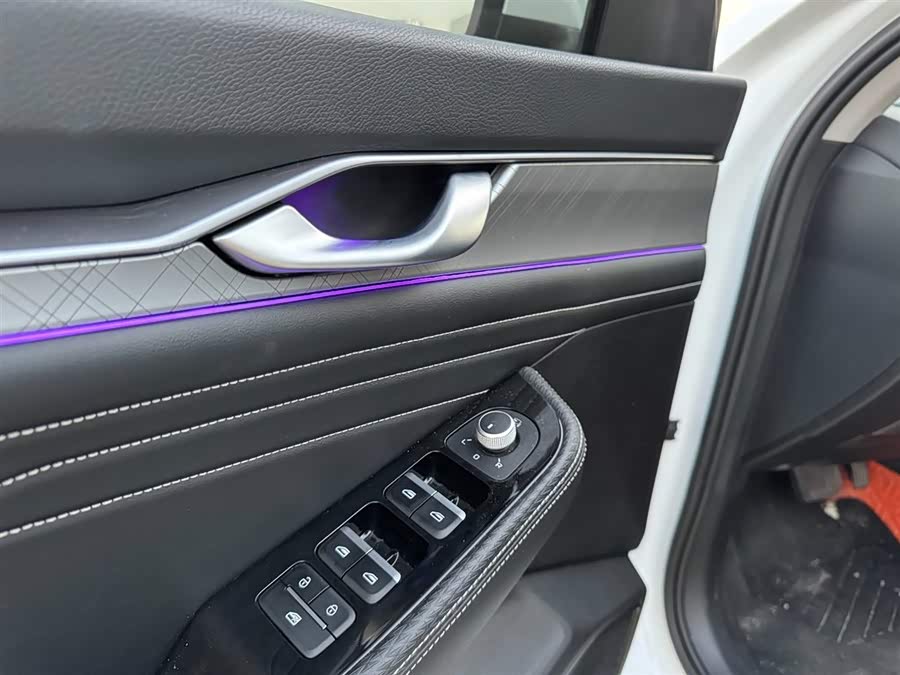 GEELY Preface 2022 car image #9