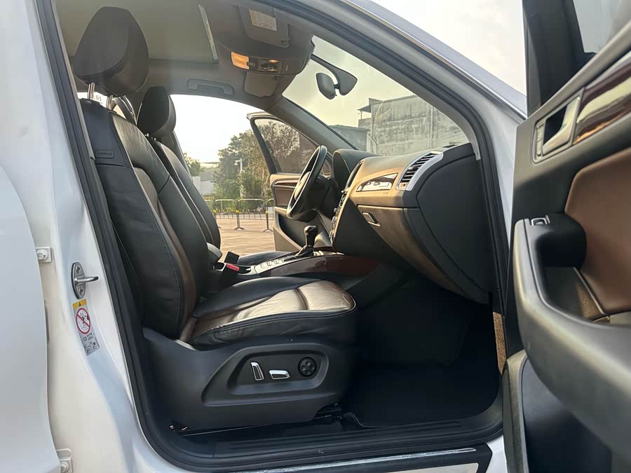 Audi Q5 2017 صورة سيارة #9