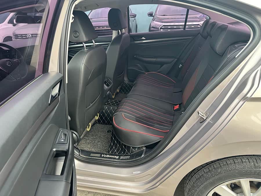Volkswagen Bora 2019 car image #9