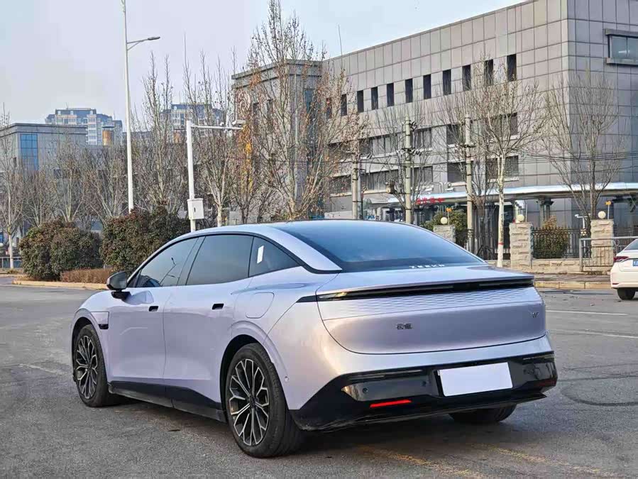 极氪 极氪007 2024 汽车图片 #9