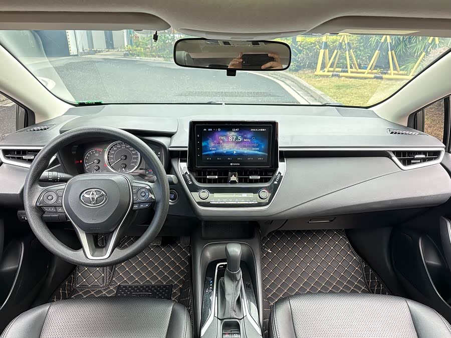 Toyota Corolla 2020 car image #9