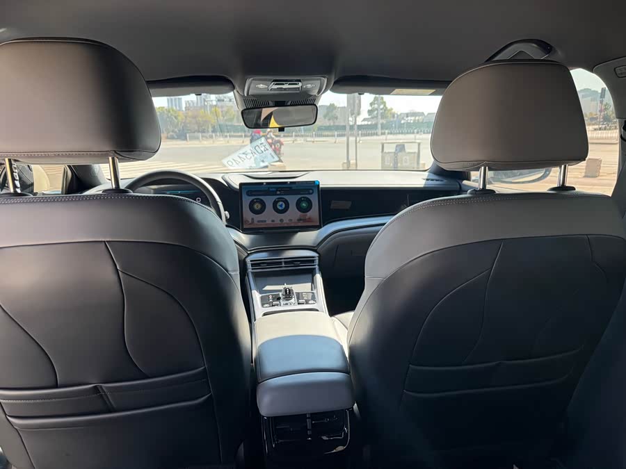 BYD Seal 07 DM-i 2024 #9 BYD Seal 07 DM-i 2024 immagine di auto #9