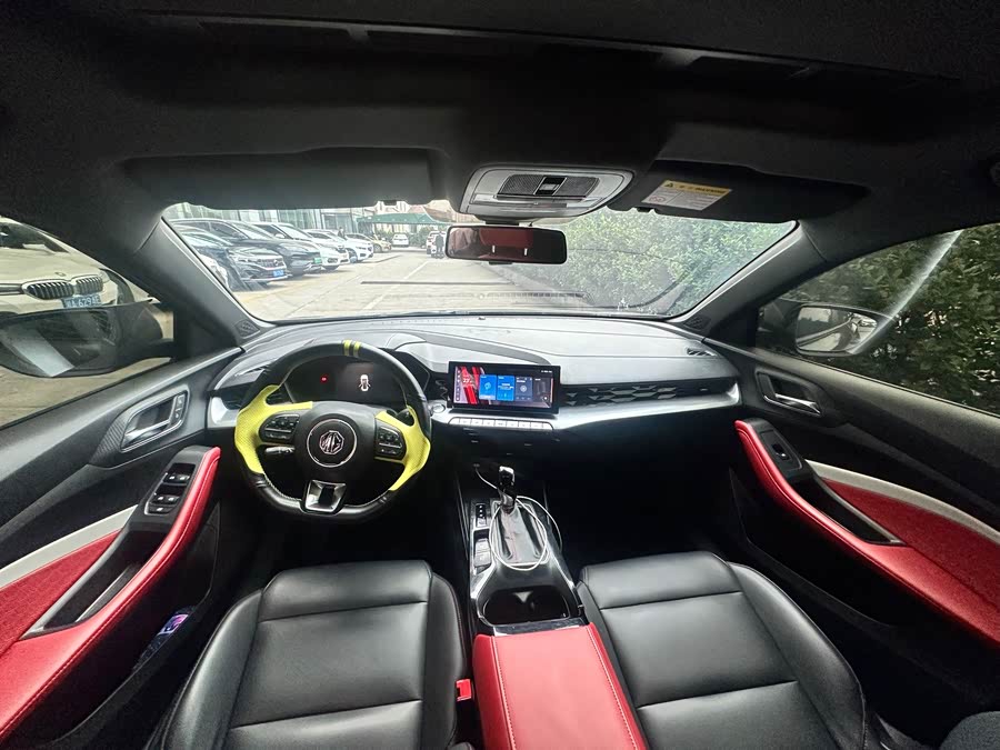 MG 4 EV 2025 car image #9