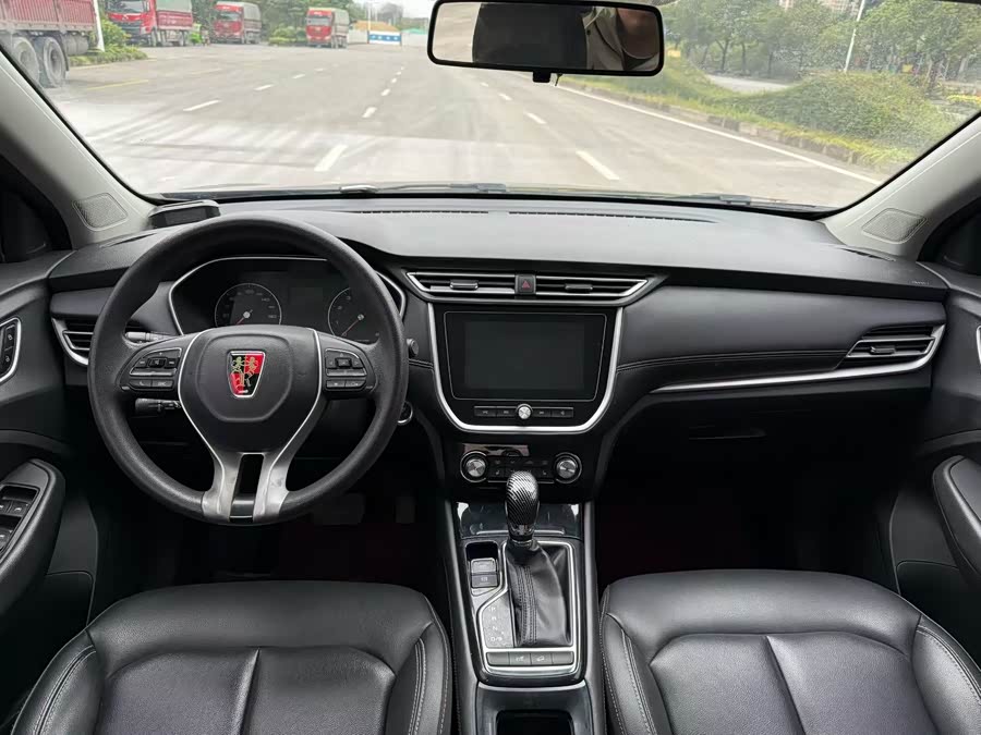 Roewe RX3 2018 изображение автомобиля #9