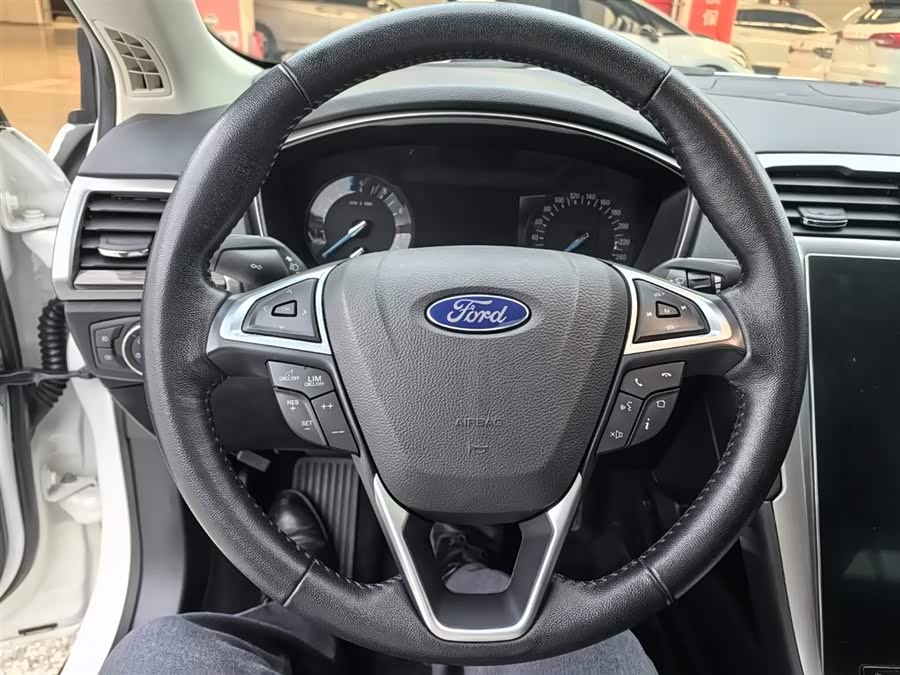 Ford Mondeo 2021 #9 Ford Mondeo 2021 car image #9