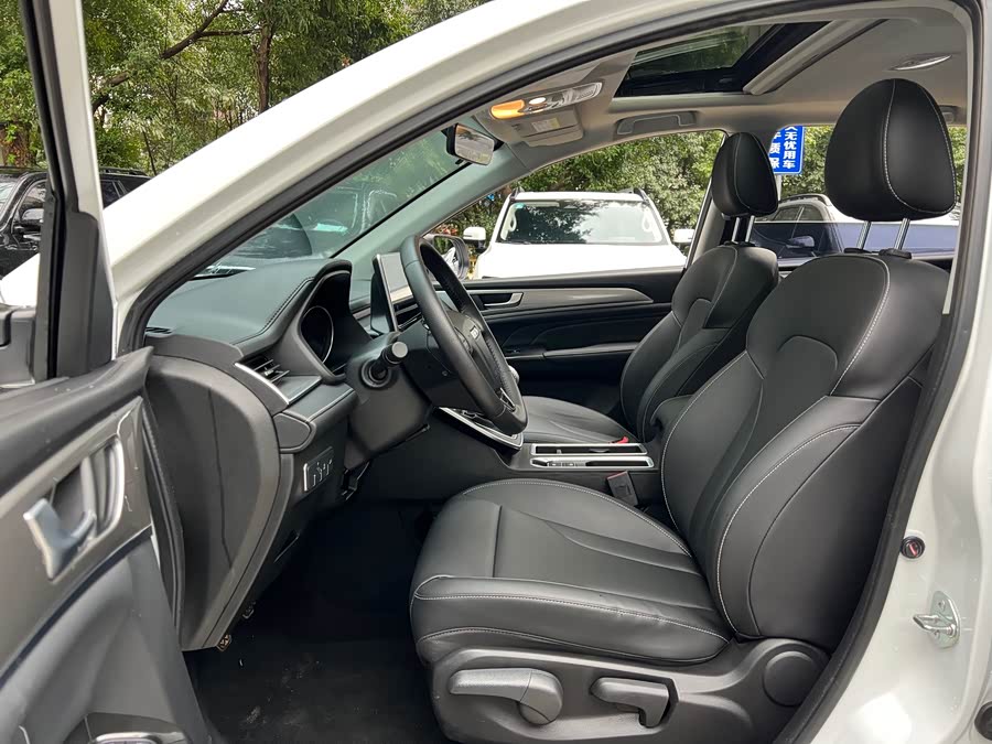 Haval M6 2020 car image #9