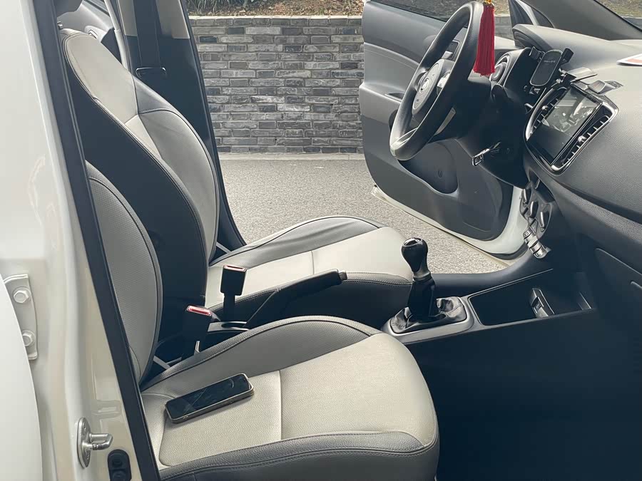 Kia Pegas 2018 image de voiture #9