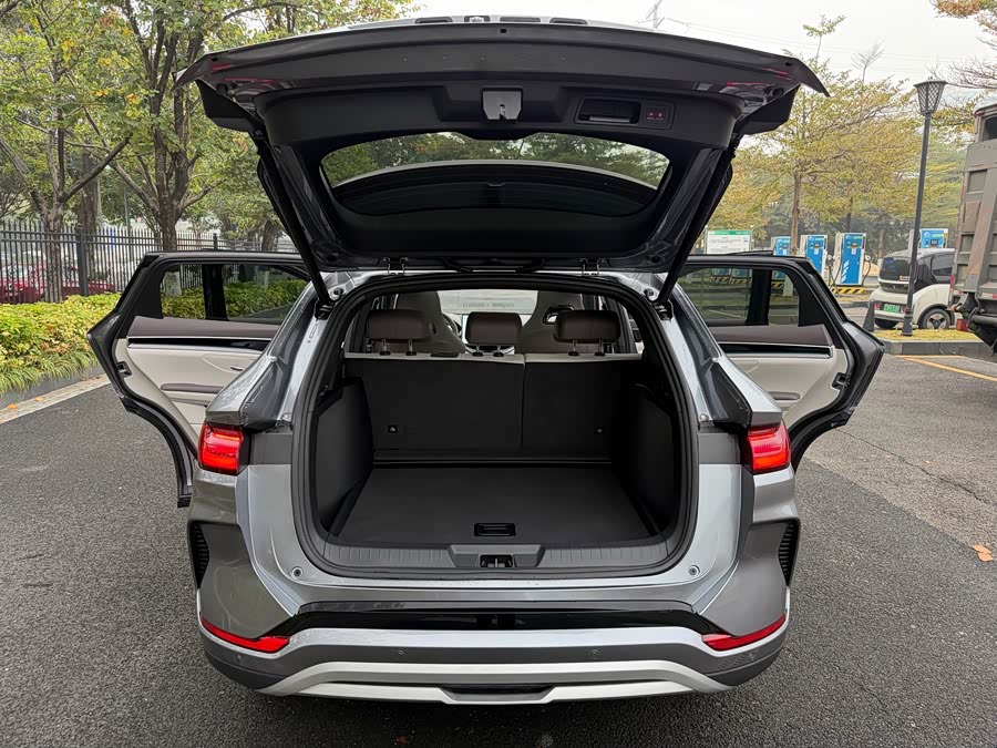 BYD Song Plus New Energy 2025 #9 BYD Song Plus New Energy 2025 car image #9