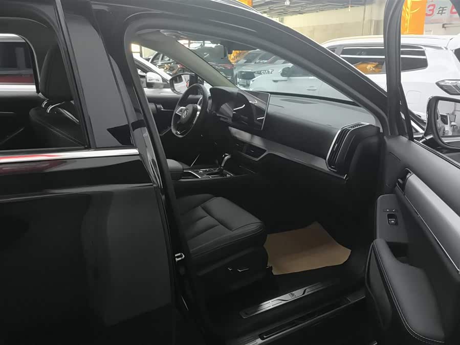 BYD Tang 2020 #9 BYD Tang 2020 صورة سيارة #9