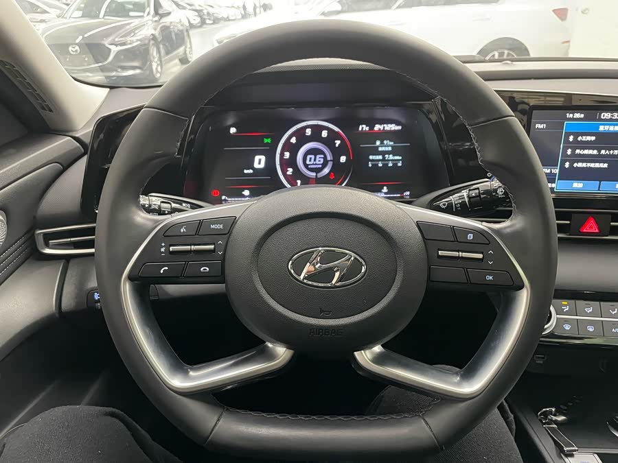 Hyundai Elantra 2021 car image #9
