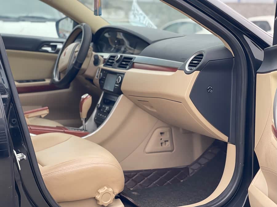 Roewe 550 2015 изображение автомобиля #9