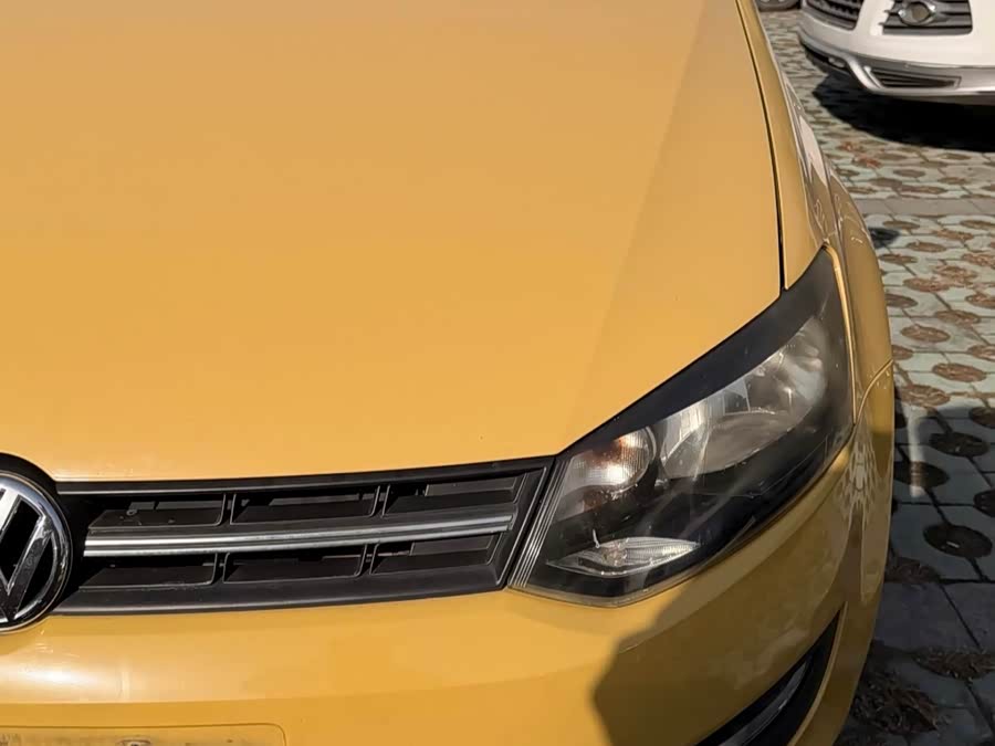 大众 Polo 2011 汽车图片 #9