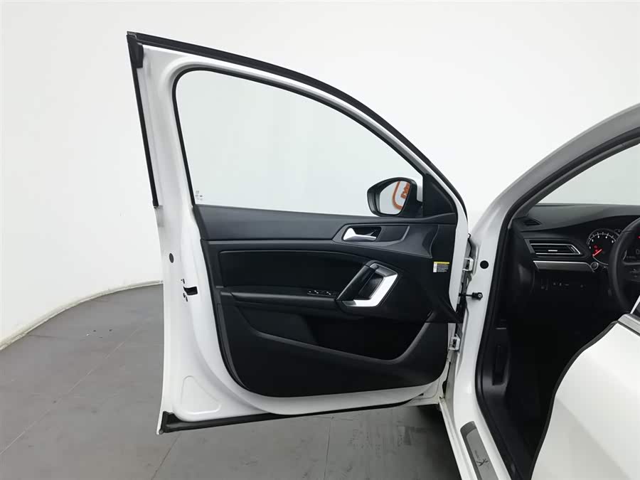 标致 标致408 2017 汽车图片 #9