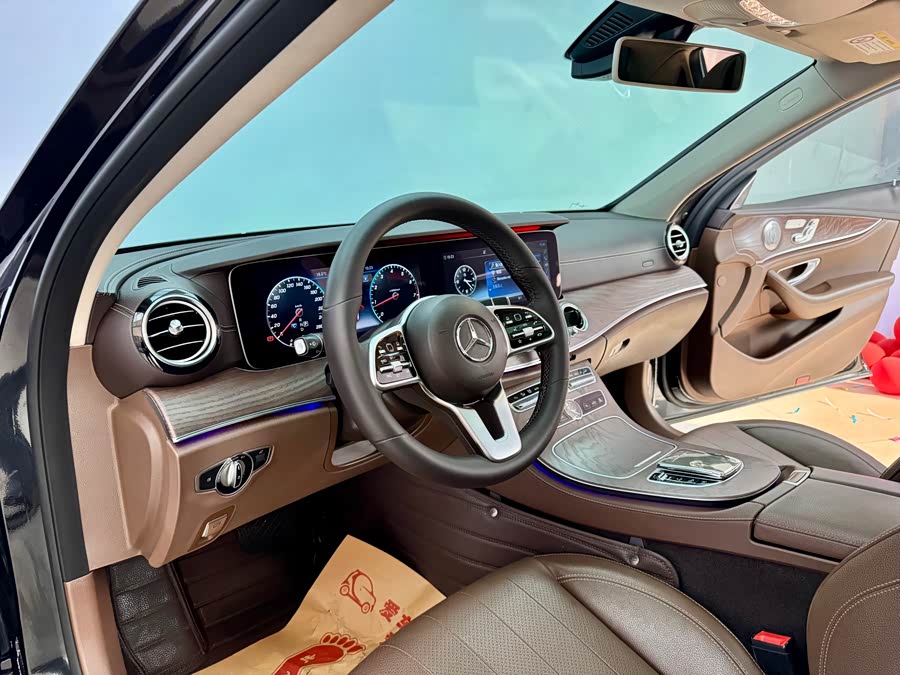 Mercedes-Benz E Class 2020 car image #9