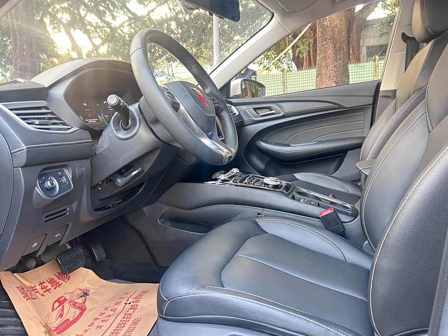 Roewe Ei5 2019 car image #9