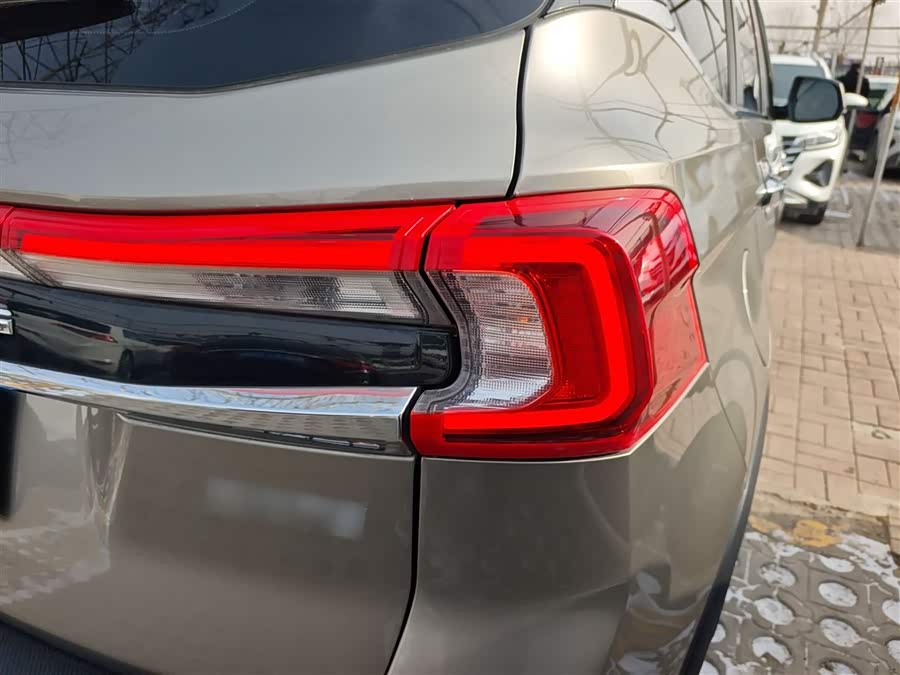 Forthing T5 2021 imagem de carro #9