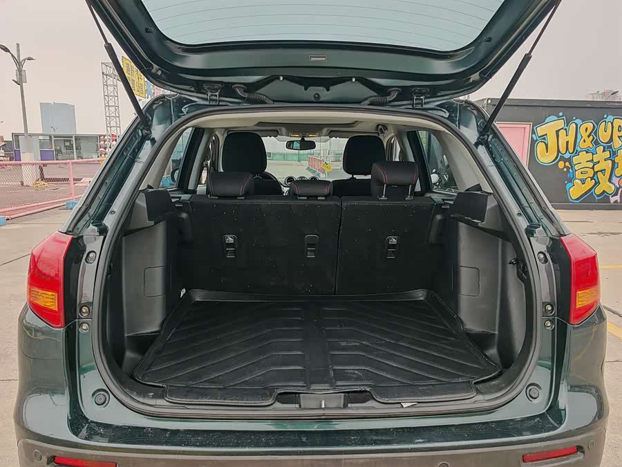 Suzuki Vitara 2017 image de voiture #9