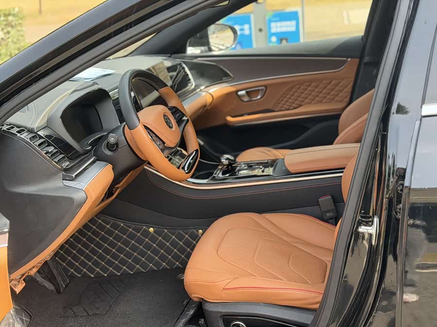 BYD Han 2022 car image #9