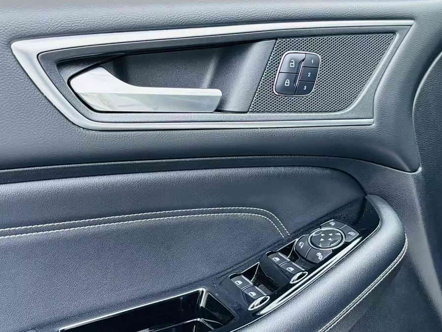 Ford Edge 2019 #9 Ford Edge 2019 car image #9