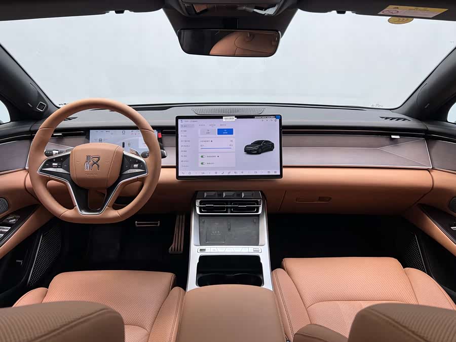 BYD HanL 2025 #9 BYD HanL 2025 car image #9