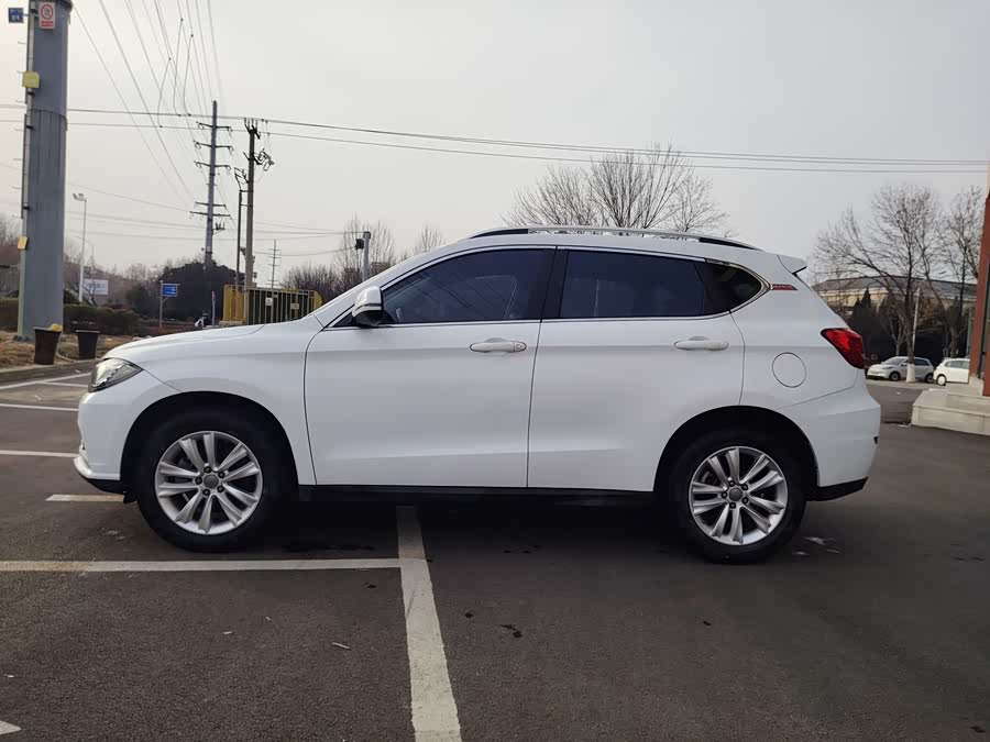 Haval H2 2014 #9 Haval H2 2014 car image #9