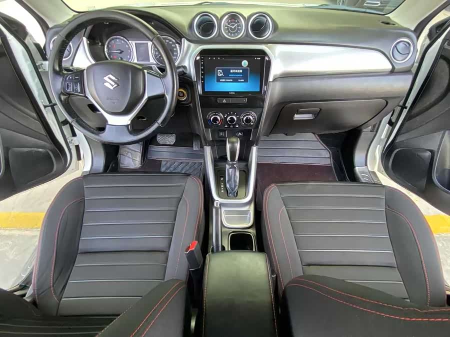 Suzuki Vitara 2018 изображение автомобиля #9