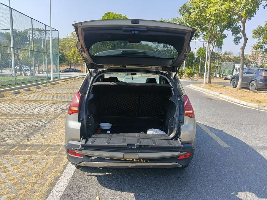 Peugeot 3008 2015 #9 Peugeot 3008 2015 car image #9