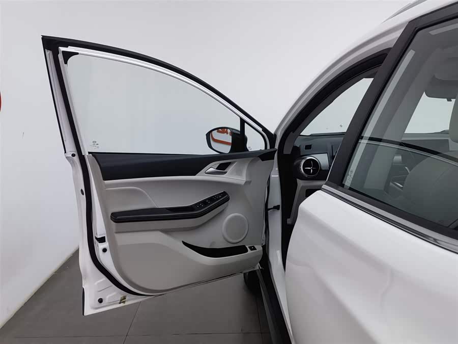 BYD Yuan Pro 2022 #9 BYD Yuan Pro 2022 car image #9