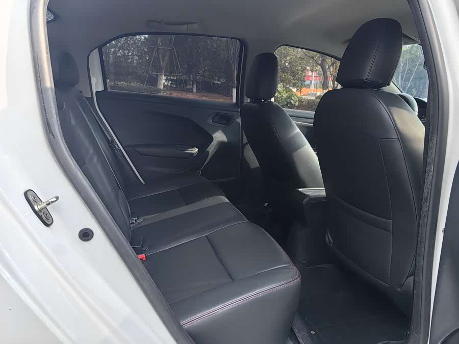 Citroen C-Elysée 2017 imagem de carro #9