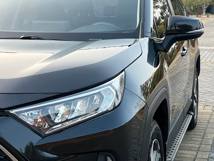 Toyota RAV4 Hybird E+ 2022 #9 Toyota RAV4 Hybird E+ 2022 صورة سيارة #9