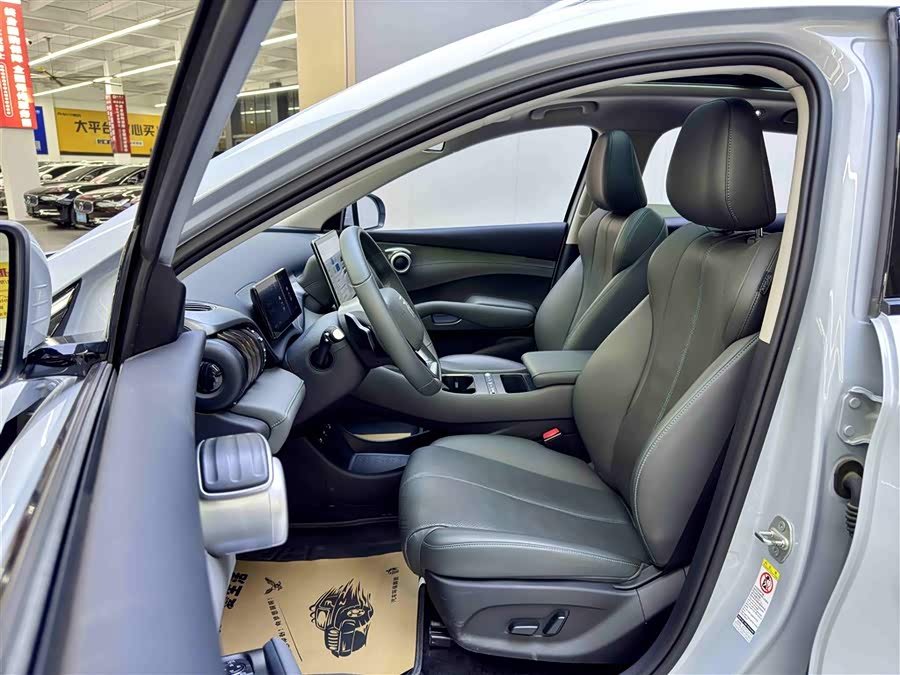 BYD Yuan Plus 2025 #9 BYD Yuan Plus 2025 car image #9