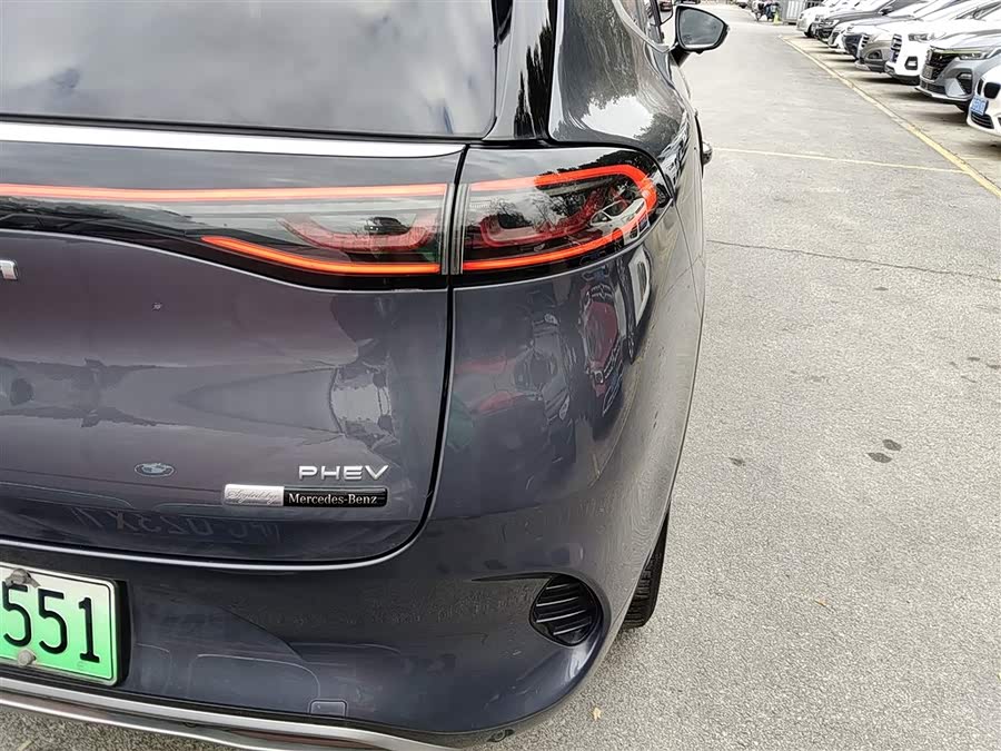 Denza X 2022 car image #9