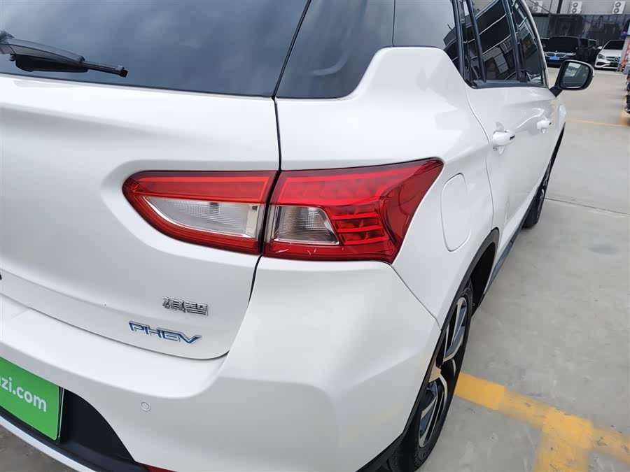GAC Qizhi PHEV 2019 car image #9