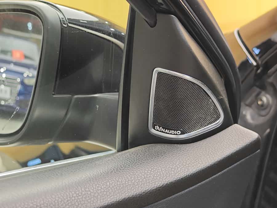 Volkswagen Magotan 2013 immagine di auto #9