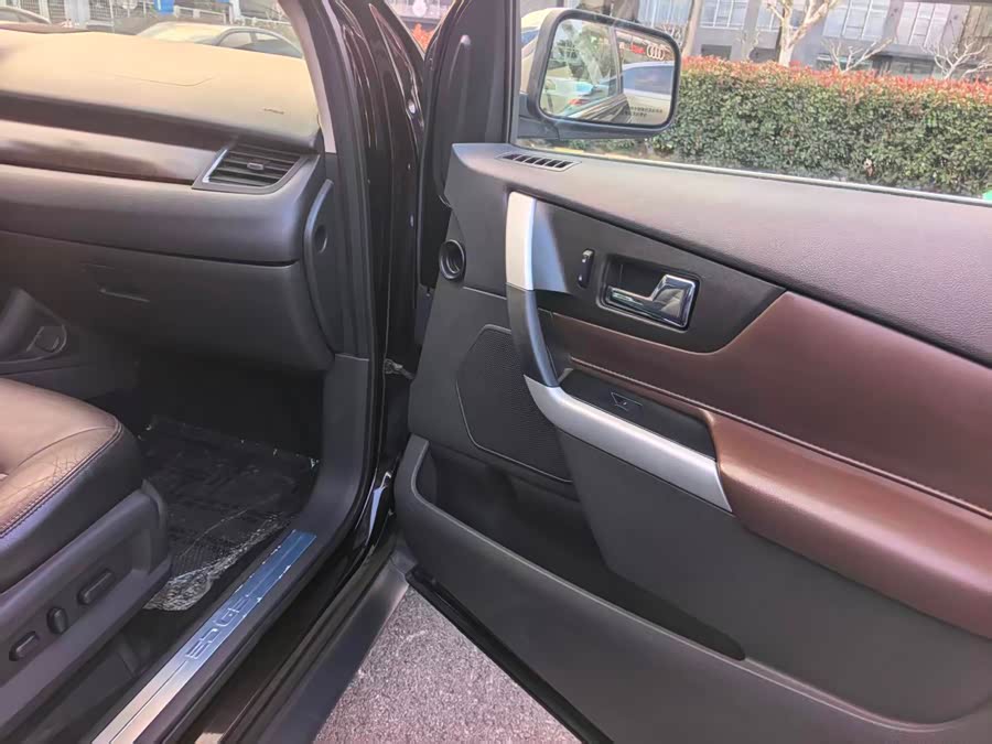 Ford Edge (Imported) 2013 car image #9