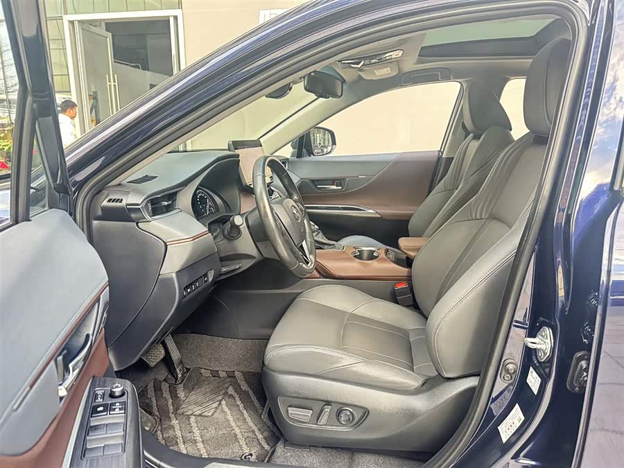 Toyota Harrier 2023 immagine di auto #9