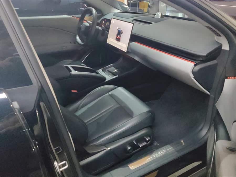 Zeekr 007 2024 immagine di auto #9