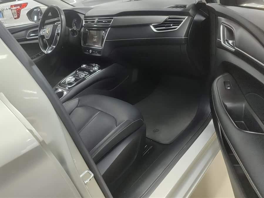 荣威 荣威Ei5 2019 汽车图片 #9