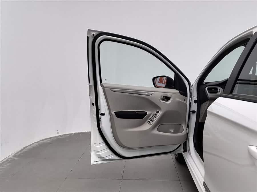 Citroen C-Elysée 2014 car image #9