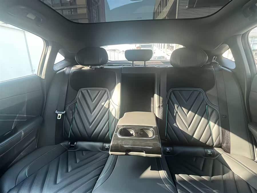 Deepal SL03 2023 изображение автомобиля #9