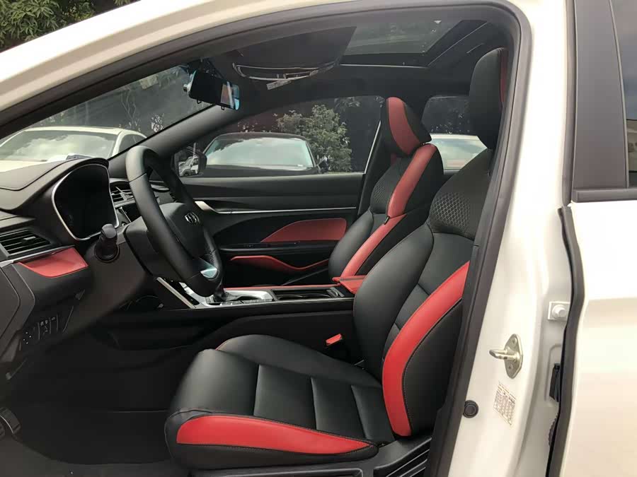 GEELY Binray 2021 car image #9